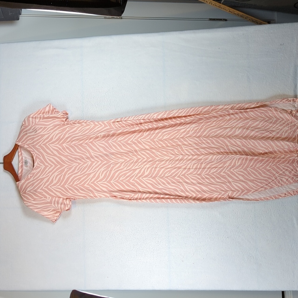 Real Essentials Pink & White‎ Zebra Print Maxi Dress M